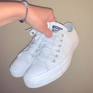Converse Chuck Taylor Low White